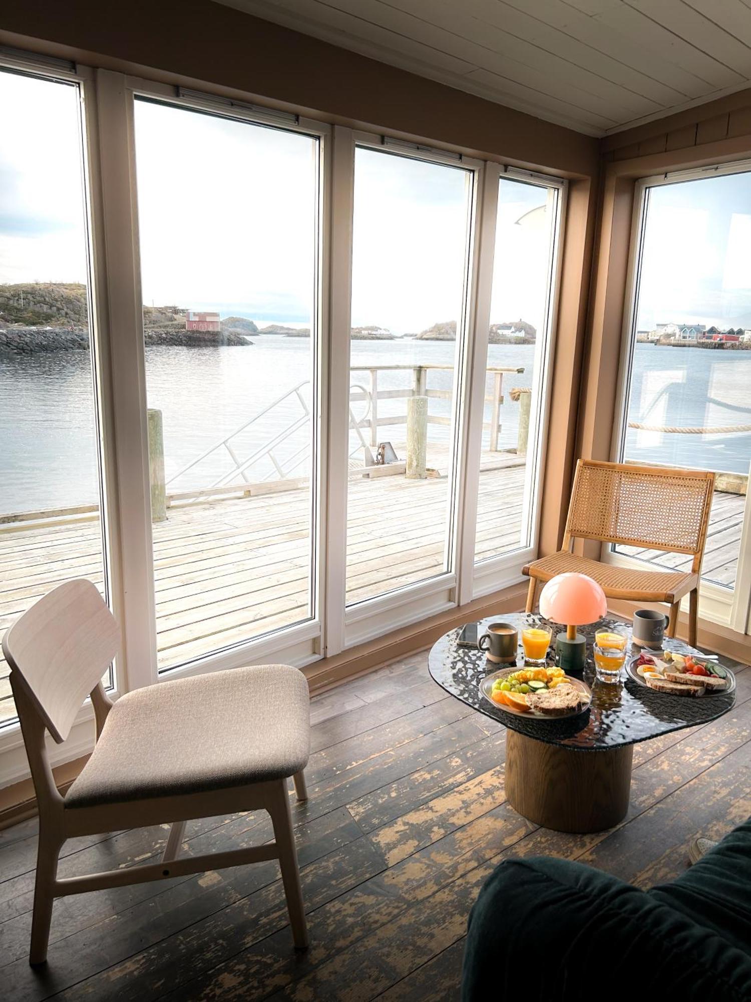 Skata Boutique Hotel Henningsvær Eksteriør bilde