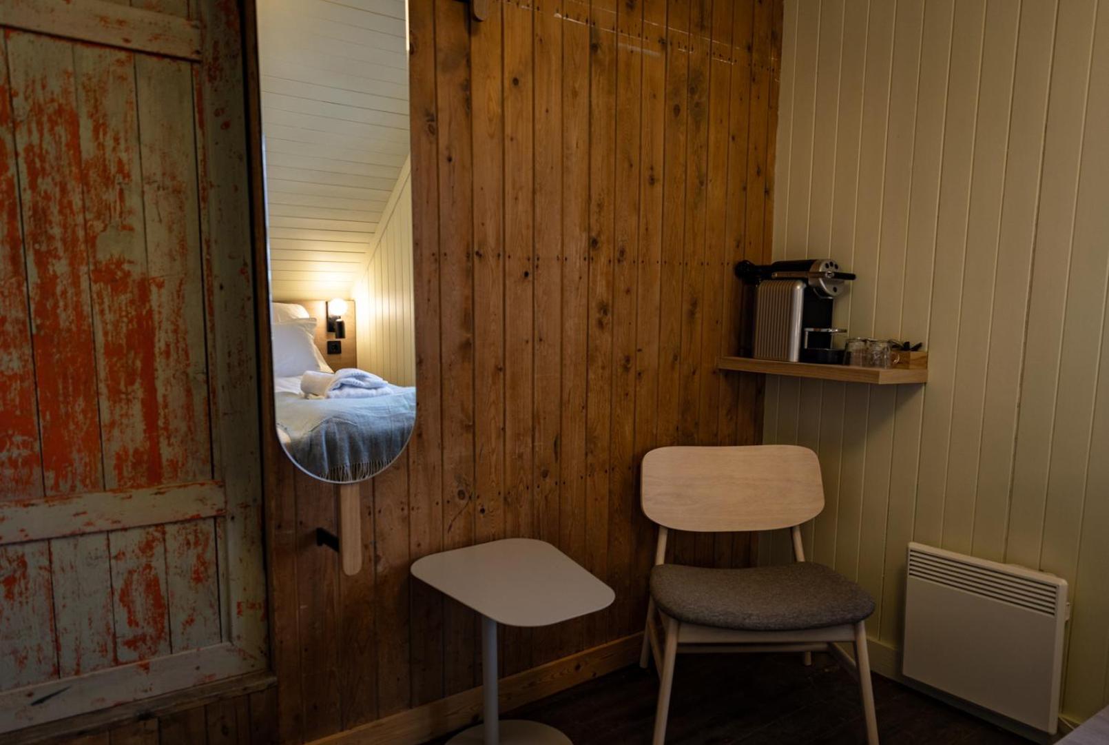 Skata Boutique Hotel Henningsvær Eksteriør bilde
