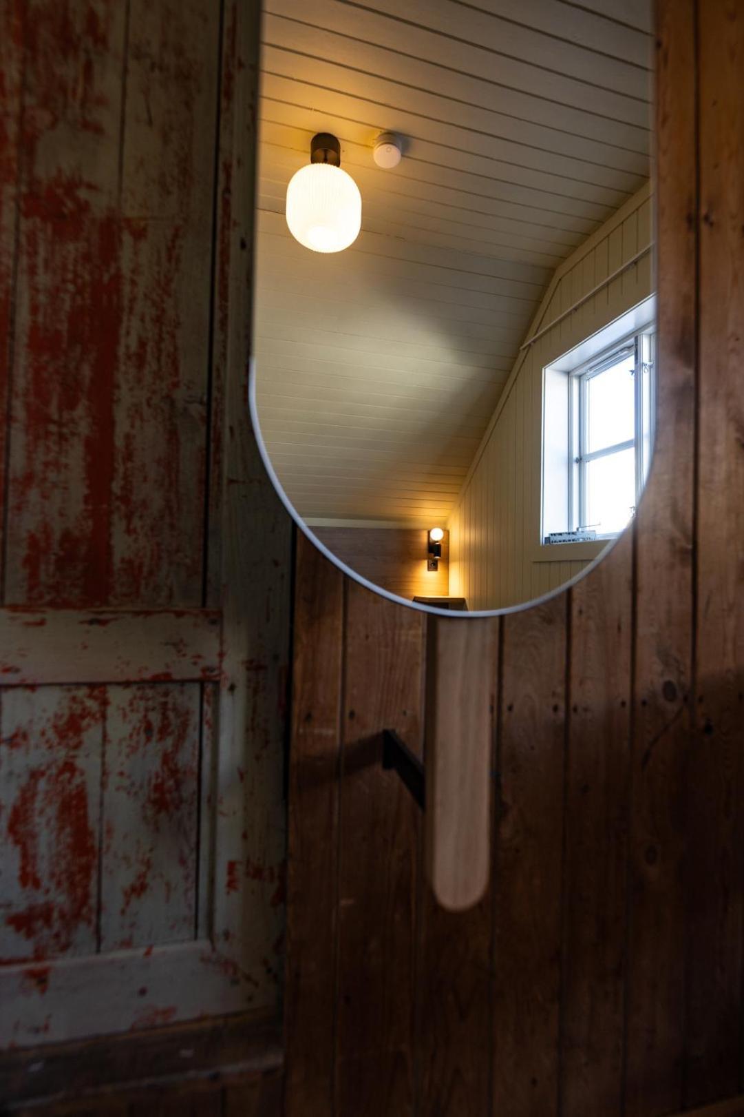 Skata Boutique Hotel Henningsvær Eksteriør bilde