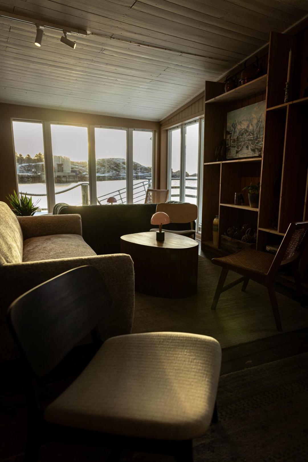 Skata Boutique Hotel Henningsvær Eksteriør bilde