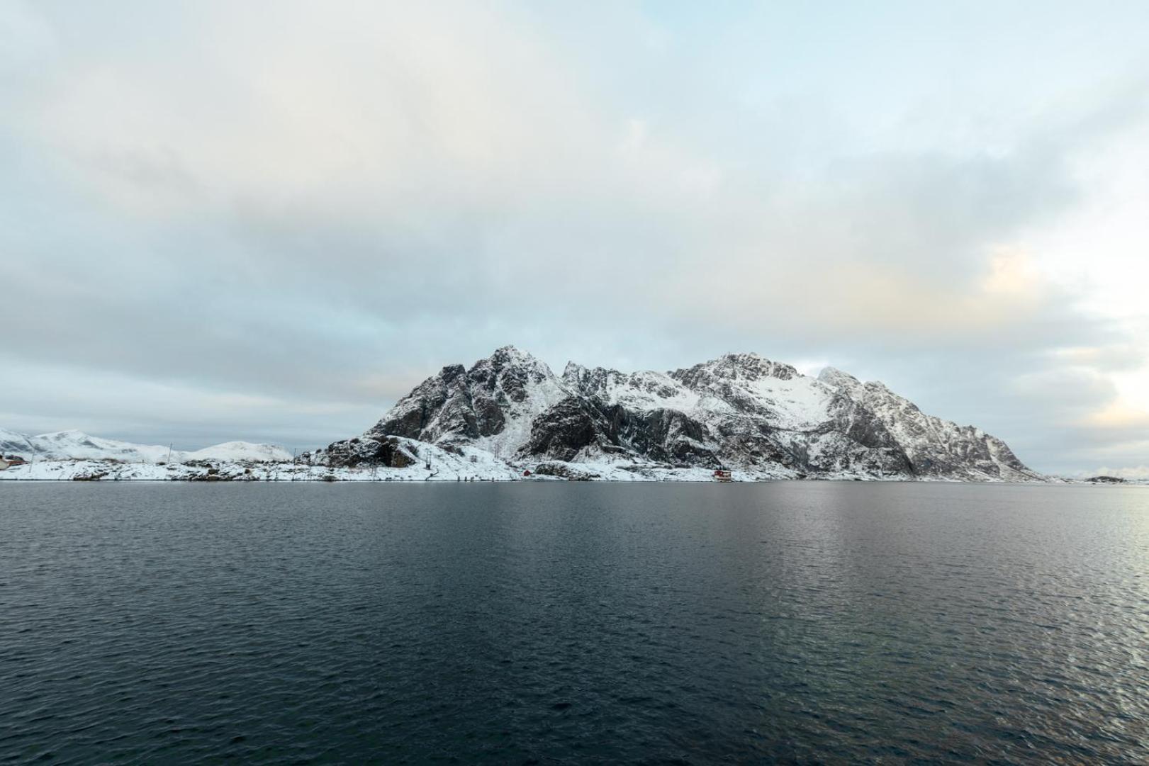 Skata Boutique Hotel Henningsvær Eksteriør bilde